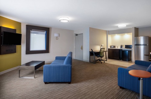 Corydon Hotel | Holiday Inn Express Corydon by IHG