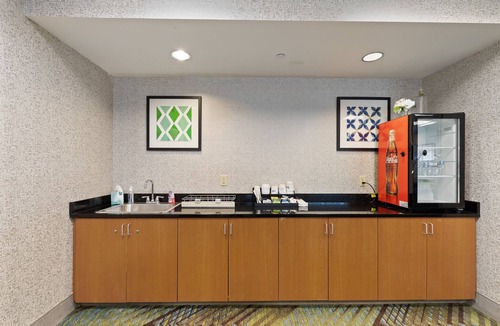 Hellertown Hotel | Holiday Inn Express Hotel & Suites Bethlehem by IHG