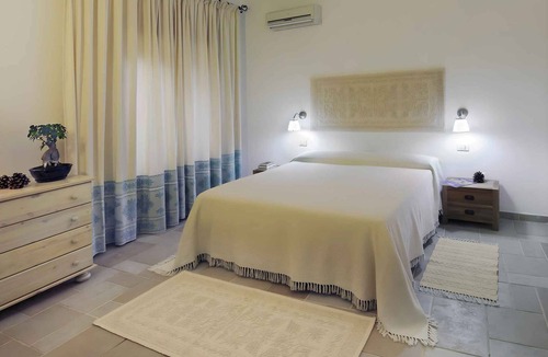 Santa Margherita di Pula Apartment | Holiday apartment near the sea