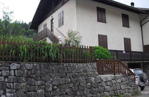Almazzago Apartment | Holidays in Commezzadura in Val di Sole