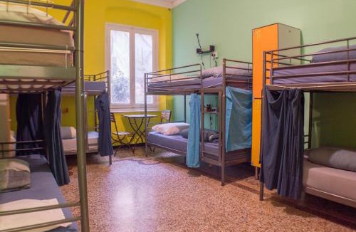 San Vincenzo Hostel | Home Genoa Hostel
