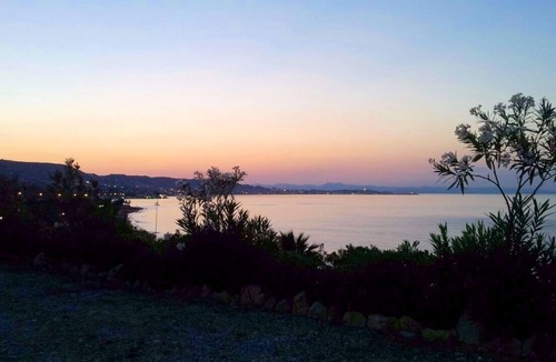 Crotone House | Homerez - 10 m away from the beach! House for 4 ppl. with shared pool at Crotone