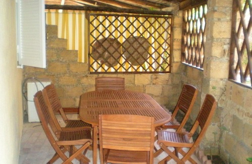 Capo Rizzuto House | Homerez - 200 m away from the beach! House for 4 ppl. with garden at Praialonga