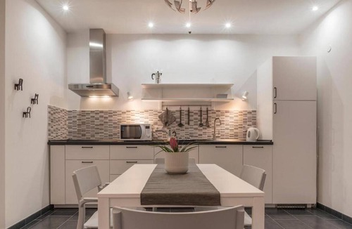 Fonte Nuova Apartment | Homerez - Beautiful appartement for 4 ppl. at Roma