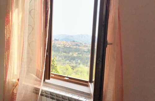 Barga Villa | Homerez - Charming villa in Barga with enclosed garden and fireplace