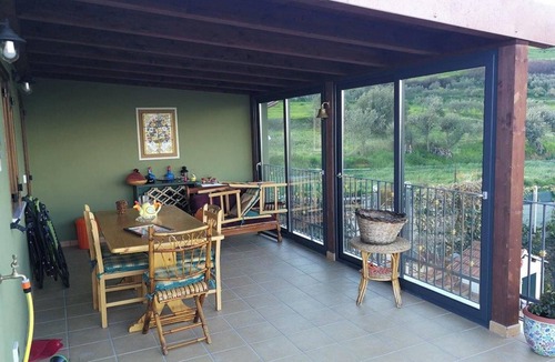 Lercara Friddi Apartment | Homerez - Studio in Lercara Friddi