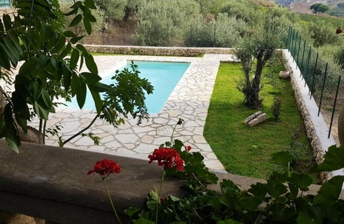 Salemi Villa | Homerez - Villa 15 km from the beach for 8 pers. with pool in Trapani