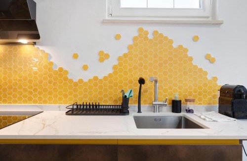Laives Apartment | Honey Home With Parking