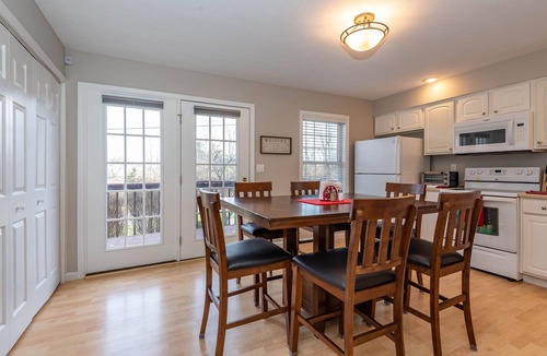 Bloomington House | Hoosier Happiness, Too! *3 Bedroom Suites*