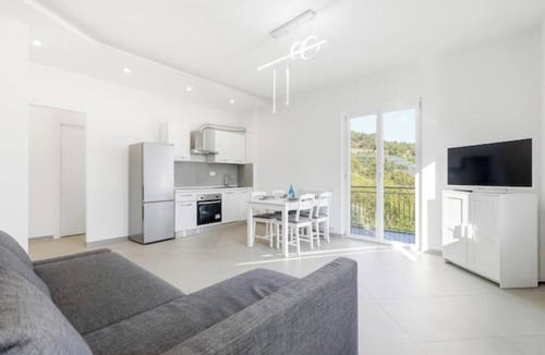 Bardino Nuovo Apartment | Hostdomus - Sunrise Platinum