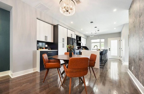 Lawrenceville House | ★ HostWise Stays ★ Sleeps 20! Huge Duplex - Luxe Homes! 8k+ Sq Ft!