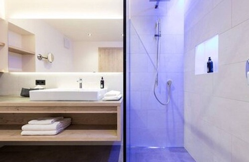 Caldaro Sulla Strada del Vino Hotel | Hotel Torgglhof Kaltern