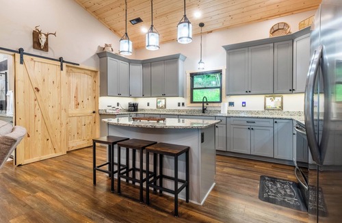 Whittier Cabin | Hot Tub - Electric Fireplace - Open Covered Porch