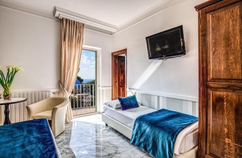 Castel Gandolfo Hotel | Hotel Castel Vecchio