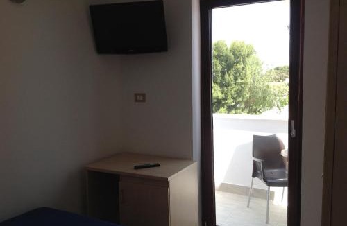 Torre Santa Sabina Hotel | Hotel Corallo