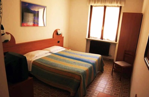 Nus Hotel | Hotel Dujany