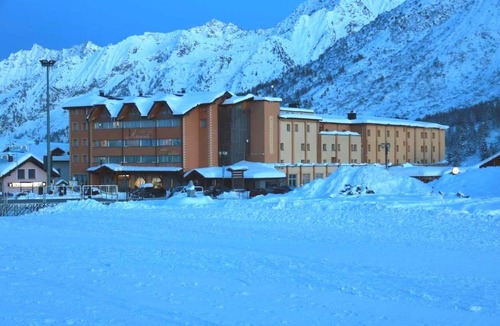 Pellizzano Hotel | Hotel ∙ Hotel Miramonti - INCL. LIFT PASS Double room, shower/wc (Standard), HB