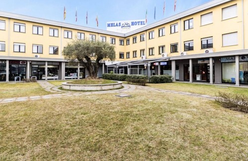 Merate Hotel | Hotel Melas