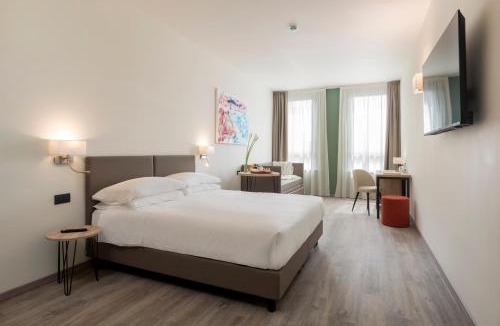 San Martino Siccomario Hotel | Hotel Plaza