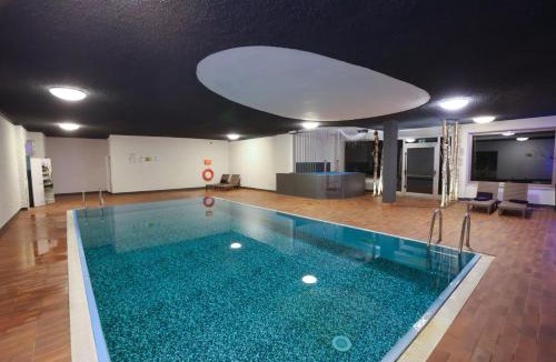 Ronzone Hotel | Hotel Regina del Bosco