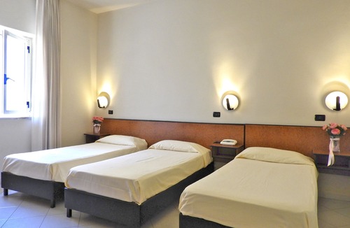 Rossano Hotel | Hotel Scigliano