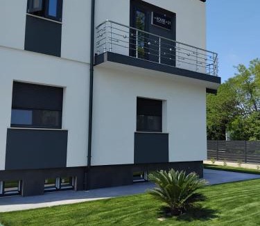 Collecchio House | House 21 Residence Room