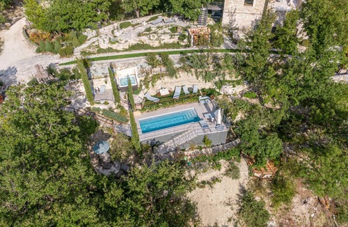 Montefortino House | House ∙ 4 bedrooms ∙ 9 guests