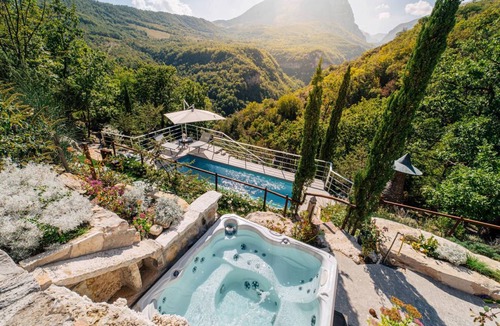 Montefortino House | House ∙ 4 bedrooms ∙ 9 guests