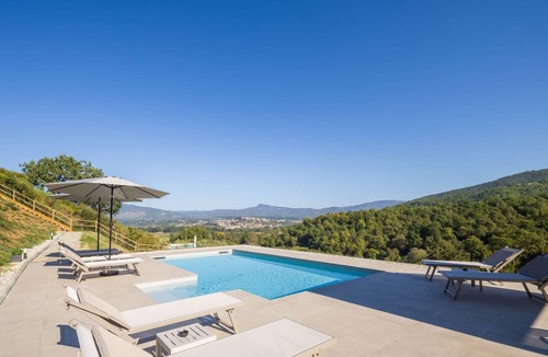 Ortignano Raggiolo House | House ∙ 5 bedrooms ∙ 10 guests