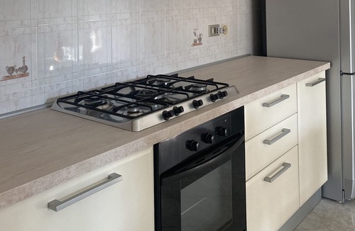 Romano di Lombardia Apartment | House a few steps from the station, near BGY / MILAN (free parking)
