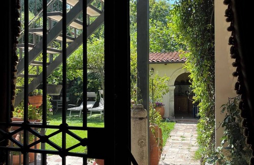 Sulmona House | House in historic center in Sulmona with garden and jacuzzi