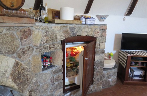 Dorgali Apartment | House in the Countryside surrounded by greenery at the foot of the supramonte