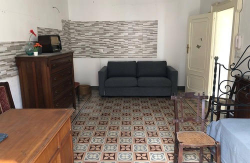 Canicattini Bagni Apartment | House in the Iblei
