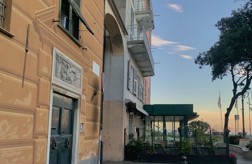 Celle Ligure Apartment | House on the sea, stately in the old village of Celle Ligure