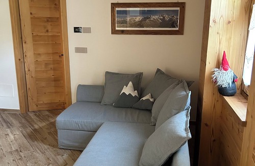 Champoluc Apartment | Idyllic vacation apartment in the center, walking distance to ski lifts, great summer hike