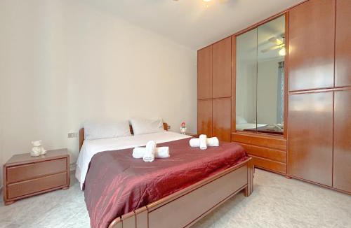 Rivarolo Ligure Apartment | Ikea e Metro 7 min - Appartamento Con Free Wifi