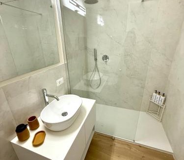 Loreto House | Il Bricoccolo