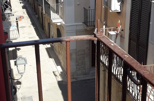 Barletta Apartment | IL CAVALLIERE SHORT RENTALS, 1st FLOOR BALCONY