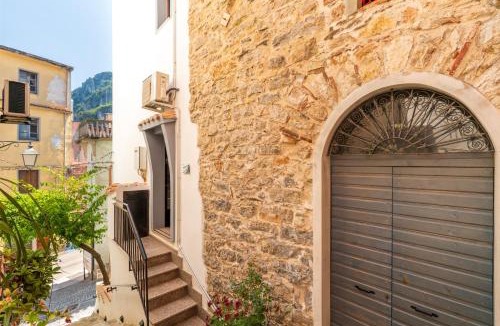Ulassai House | Il Filo Azzurro Ulassai