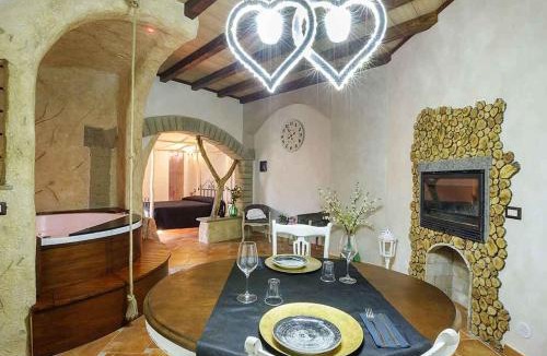 Tragliatella House | Il Giardino dei Flintstones B&B