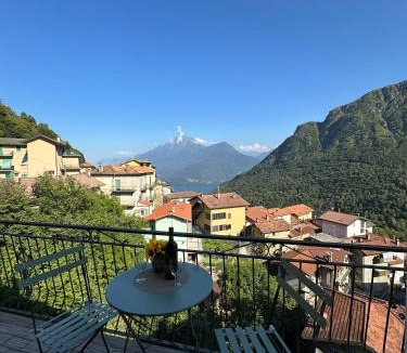 Garzeno House | Il Girasole sul Lago di Como