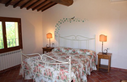 Montespertoli Apartment | Il Gufo del Chianti