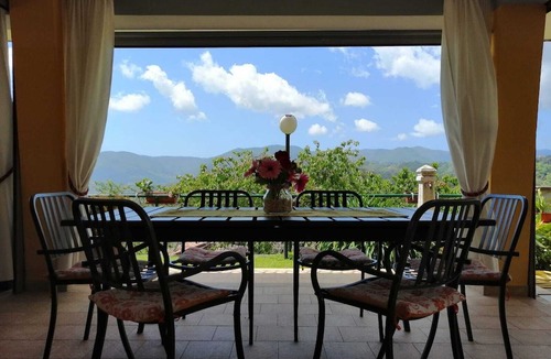 Carozzo Hotel | Il Murice B&B