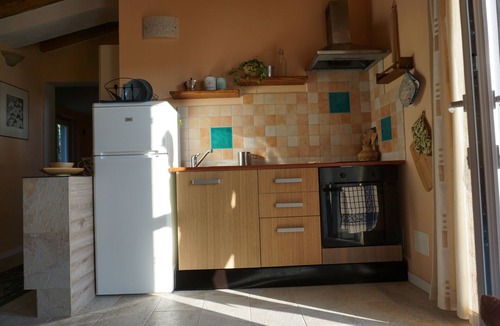 Arcola House | "Il Pettirosso"- countryside house near Lerici and 5Terre|Private parking, BBQ