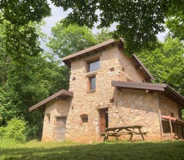 Tavernole sul Mella Apartment | Il Roccolino- Antica casa nel bosco