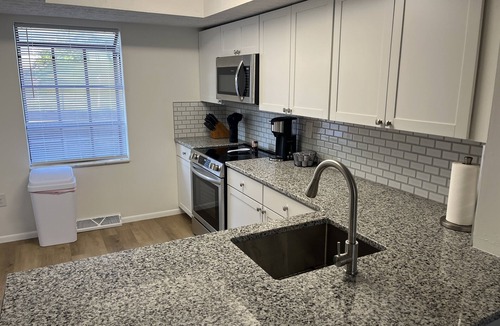 Morgantown House | Immaculate, fully remodeled 2BR! Walk to football stadium and Ruby Mem hospital!