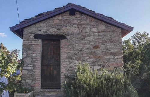Valmozzola House | Immersed in nature
