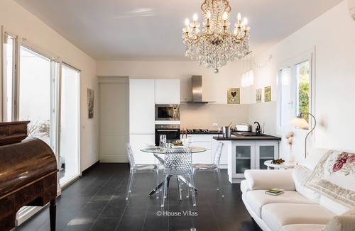 Chiusa Cavalli Villa | IN AVOLA, BETWEEN NOTO AND SIRACUSA, NEW VILLA WITH PRIVATE POOL