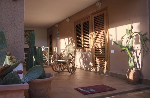 Mondello House | In Mondello, near the beach, a lovely apartment in a villa