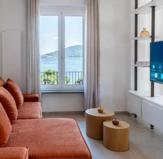 Baveno Apartment | In piazza sul lago